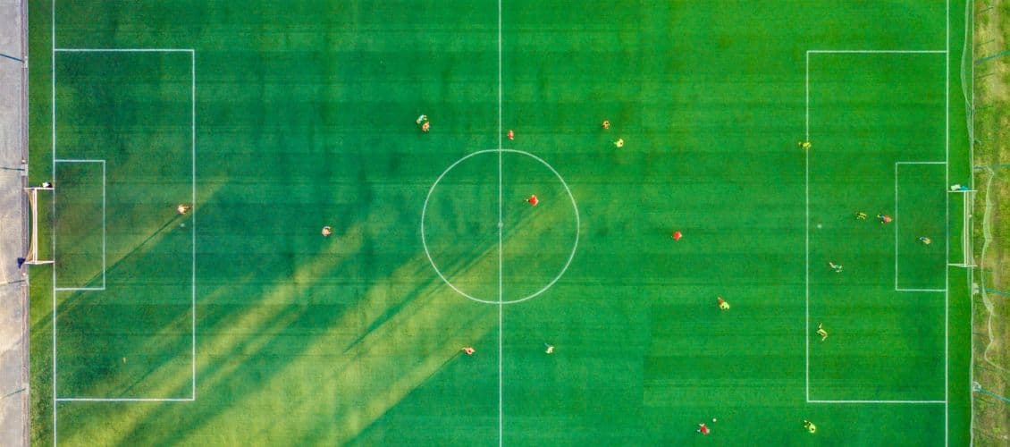 Přírodní herní prvky: Návrat k přírodě na hřištích